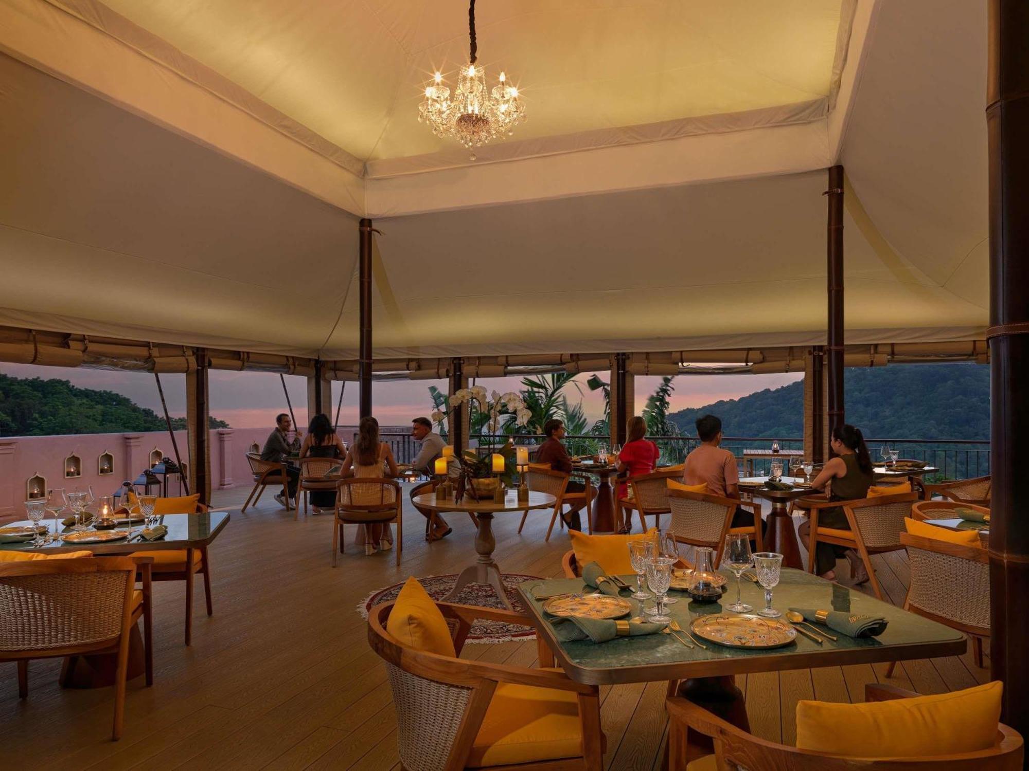 Hotel Avista Hideaway Phuket - Mgallery Patong